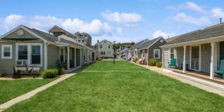 58 5th Street Gallery 17