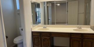 10624 W GRISWOLD Road Gallery 17