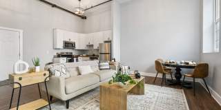 New South Side Apartments at 905 Bingham Gallery 46