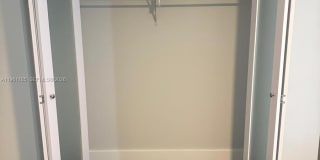 10225 NW 57th Ter Gallery 18