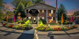 Waterford Square Gallery 1