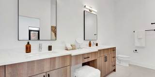 1615 W 13 Street Gallery 11