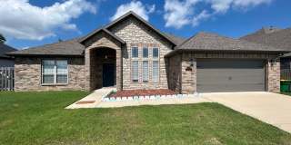 Three bedroom home, ready NOW Gallery 1