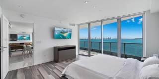 1331 Brickell Bay Dr Gallery 9