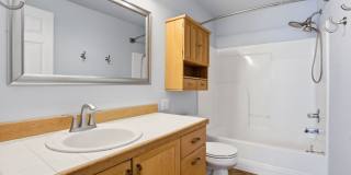 307 NW Angela Lane Hillsboro, OR 97214 307 NW Angela Lane Hillsboro, OR 97214 Gallery 19