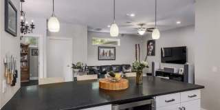 1110 Concordia Ave Gallery 9