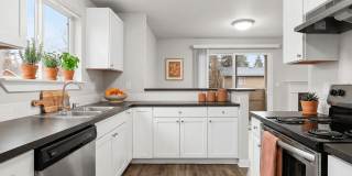 Cambridge Apartments Gallery 1