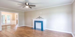 1446 South Erie Avenue Gallery 24