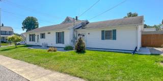 Gorgeous 3BR Ranch Rental Home in Newark - Available Mid August! Gorgeous 3BR Ranch Rental Home in Newark - Available Mid August! Gallery 11