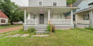 Beautifully Renovated Home in a Prime Location , Plus an Exciting Special Offer! Beautifully Renovated Home in a Prime Location , Plus an Exciting Special Offer! Gallery 42