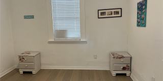 2506 E 12TH AVENUE Gallery 13