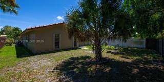 9039 NW 21st Ct Gallery 36