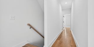 413 Lellyett Street Gallery 29