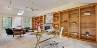805 Leonard St!!! - Amazing 7 bed House walking distance to UT. Gallery 19