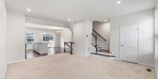 2657 RICHMOND Way Gallery 23