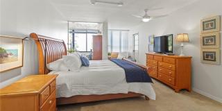 829 BAYPORT WAY Gallery 20