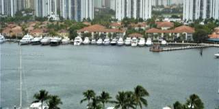 3600 YACHT CLUB DR Gallery 35