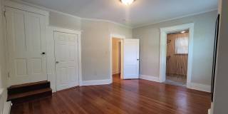 537 N LOUDOUN Street Gallery 15
