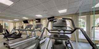 Great opportunity condo in a highly desirable central Las Vegas location Gallery 30