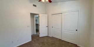 Spectacular 4 Bed/2 Bath House in Rita Ranch! Two Separate Living Areas!! Gallery 13