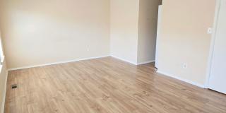 Beautiful 3BR Townhome in Burtonsville | Garage, Deck & Community Amenities Gallery 22