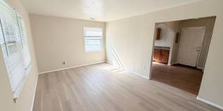 4742 Vista St (PRICE REDUCED)!! Gallery 6