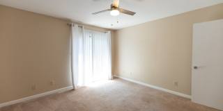 Charming 2 BD, 2.5 BA Townhome w/ a Community Pool in a Prime Winston Location Gallery 23