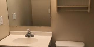 4 Bed 1 Bath Home | Pet Friendly | Washer Dryer Hook Ups | Section 8 Welcome Gallery 8