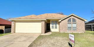 Viewable April 15th! Pets Accepted! Gallery 1