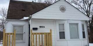 18134 Vaughan Street Gallery 1