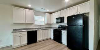 Nice Newer Duplexes Near XNA and Bentonville Gallery 28