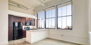 Petersburg ArtistSpace Lofts Gallery 1