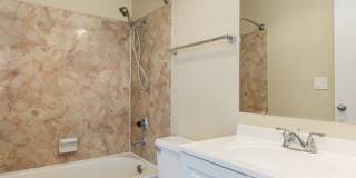 Stonebridge Gallery 72