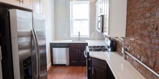 Beautiful 3 bed, 1 bath luxury apartment South Side Flats Gallery 1