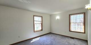 2210 Exeter Court Gallery 22