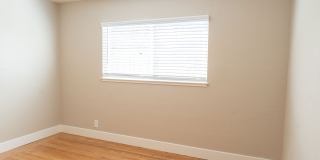 Garden Place Gallery 14