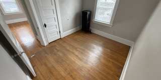 733 Wright Street Gallery 11