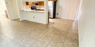 Townhome COMING AVAILABLE SOON!!!! Cute 2bd/2ba Gallery 5