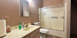 2 Bedroom in a beautiful woodsy location! Gallery 11