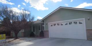 975 Adobe Dr Gallery 1