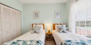 2-bedroom + den condo in Lely Resort! Gallery 35