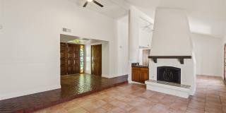 1756 W ECHO Lane Gallery 8
