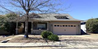 Adorable 3 Bedroom - 2 Bath - 2 Car Garage in Quailwood Gallery 1