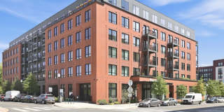 Live near Takoma Park Gallery 1
