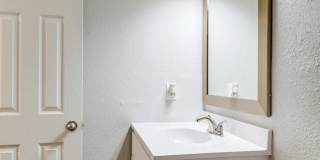 Avenue 1601 Gallery 8