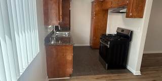 6126 Fulton Ave Gallery 5