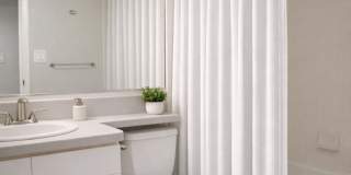 2030 N Clifton Avenue Gallery 7