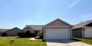 142 Berkshire Lane - Sun Willows Golf Course Community! Gallery 1