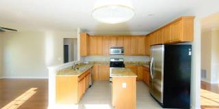 42983 SUNDANCE Square Gallery 5