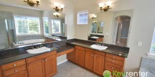 Beautiful 4 Bedroom Windemere Home on Corner Lot Gallery 16